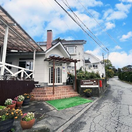 Resort Inn Sakanoshita Fujikawaguchiko Bagian luar foto