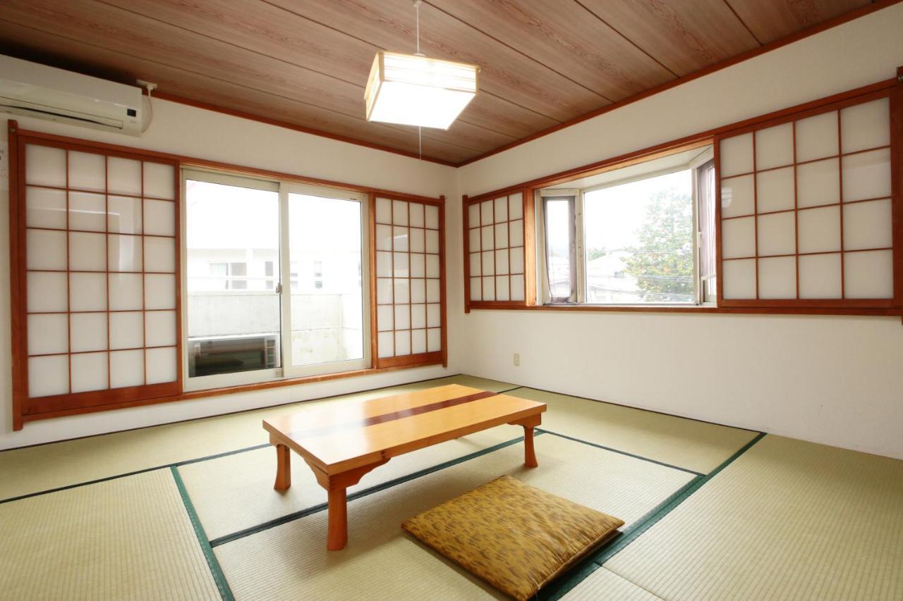 Resort Inn Sakanoshita Fujikawaguchiko Bagian luar foto
